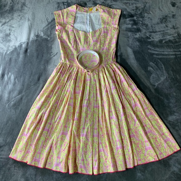 SOLD | Bernie Dexter | Women’s Small | Rose Dress Lemonade Eiffel Tower - Picture 9 of 9